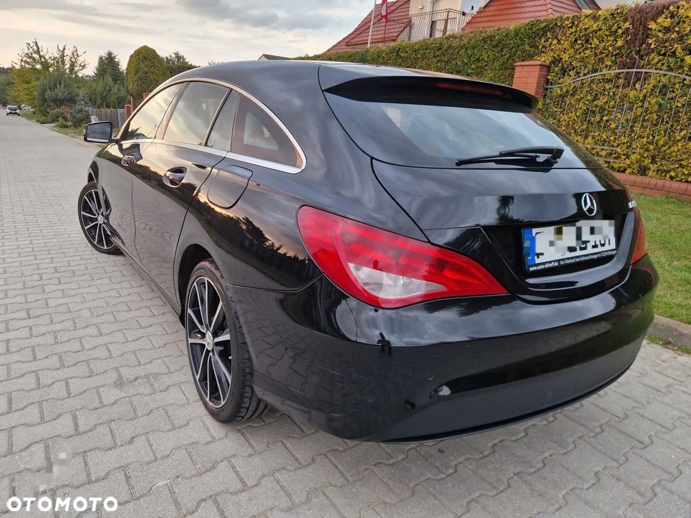 Mercedes-Benz CLA 200 CDI 7G-DCT Urban - 4