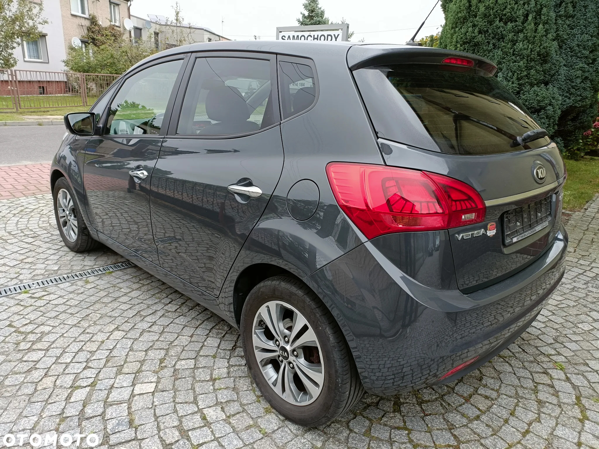 Kia Venga - 7