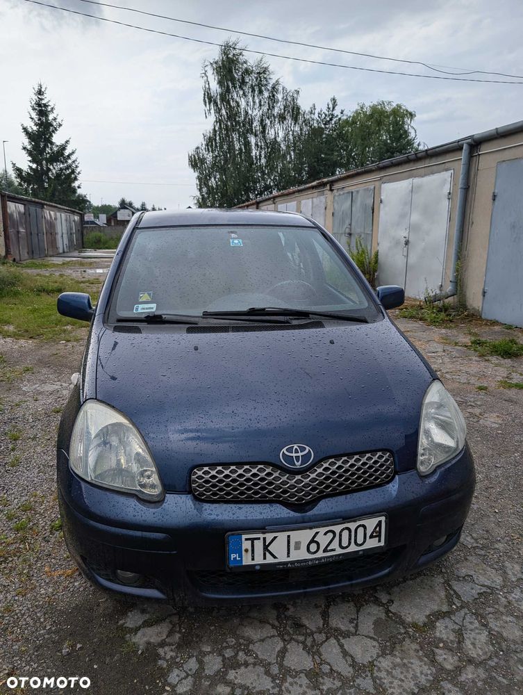 Toyota Yaris - 7