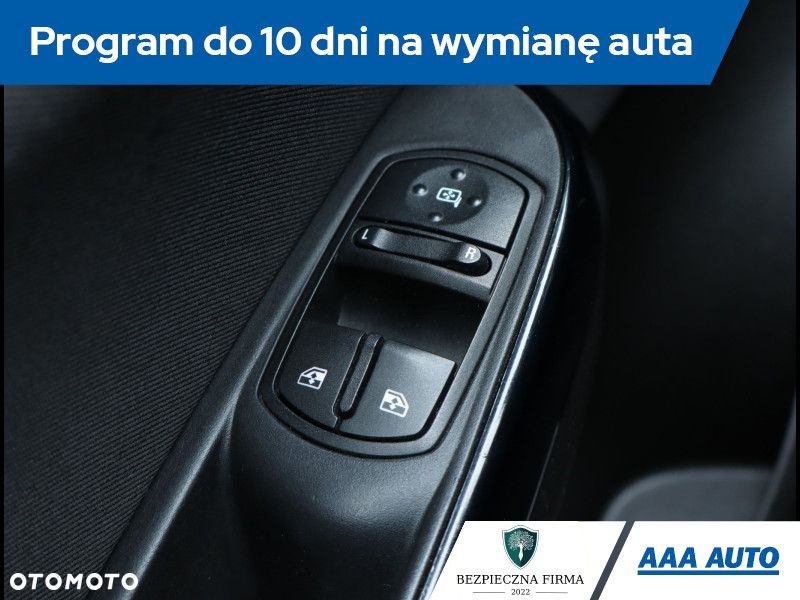Opel Corsa - 19