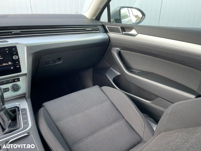 Volkswagen Passat 2.0 TDI DSG R Executive - 8