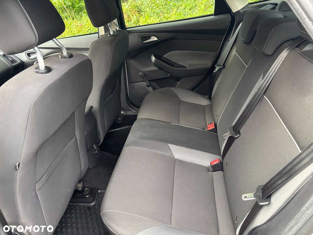 Ford Focus 1.6 Trend - 20