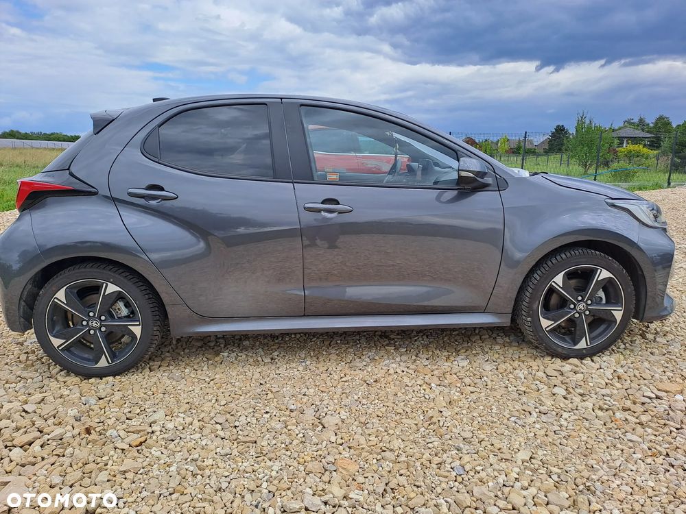 Toyota Yaris - 7