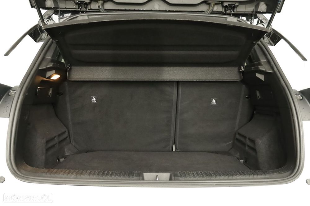 Renault Austral 1.2 E-Tech Techno Espirit - 24