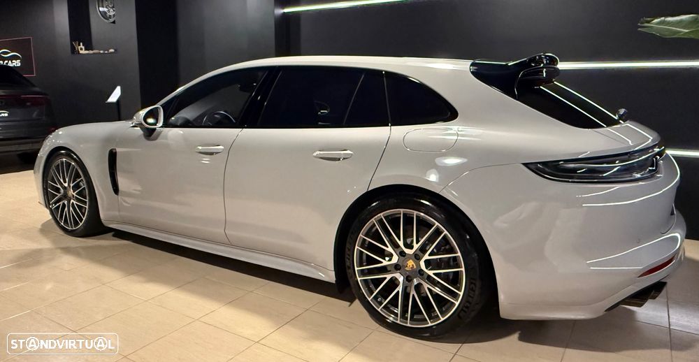 Porsche Panamera Sport Turismo 4 E-Hybrid Platinum Edition PDLS - 17