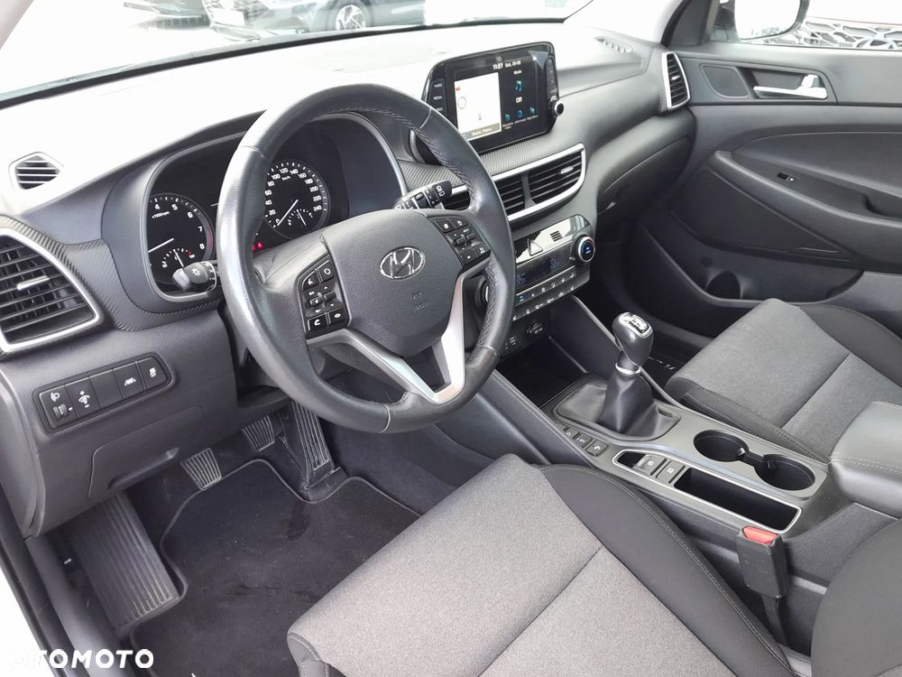 Hyundai Tucson 1.6 GDI BlueDrive Comfort 2WD - 9