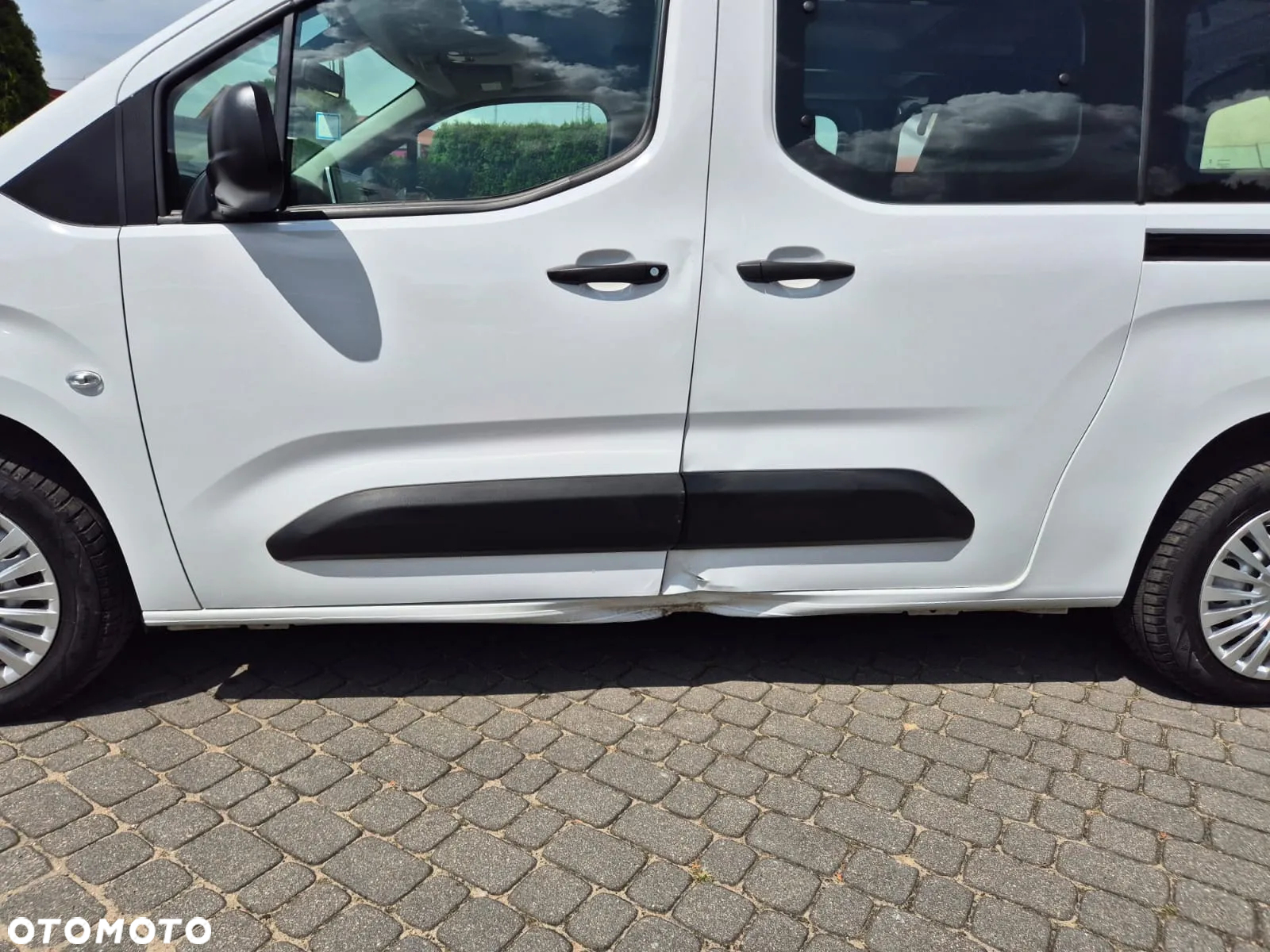 Opel Combo Cargo XL 1.5 CDTI 2,4t (bryg.) - 16