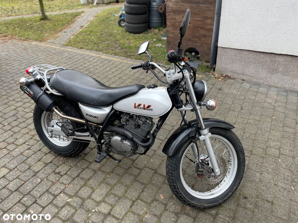 Suzuki RV - 2