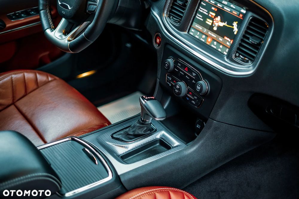 Dodge Charger Automatik SRT Hellcat - 24