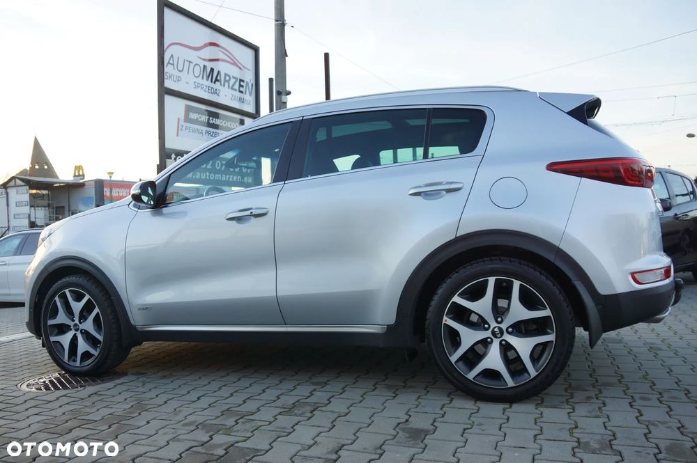 Kia Sportage 2,0 CRDI AWD GT Line - 6