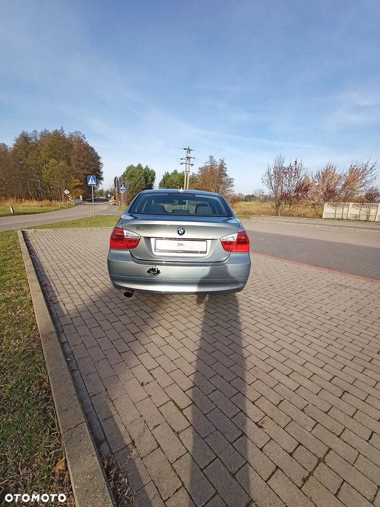 BMW Seria 3 - 23