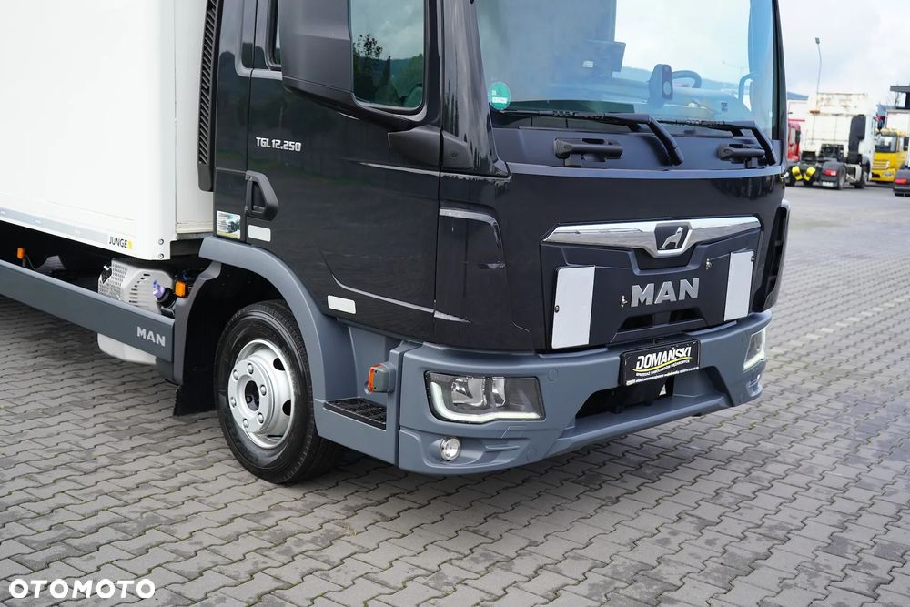 MAN TGL / 12.250 / ACC / EURO 6 / KONTENER + WINDA / 20 PALET - 34
