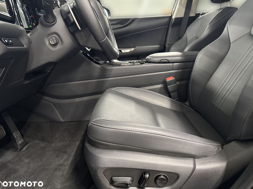 Lexus NX - 15