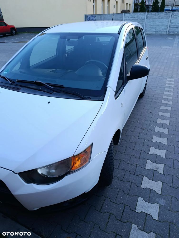 Mitsubishi Colt 1.1 - 4