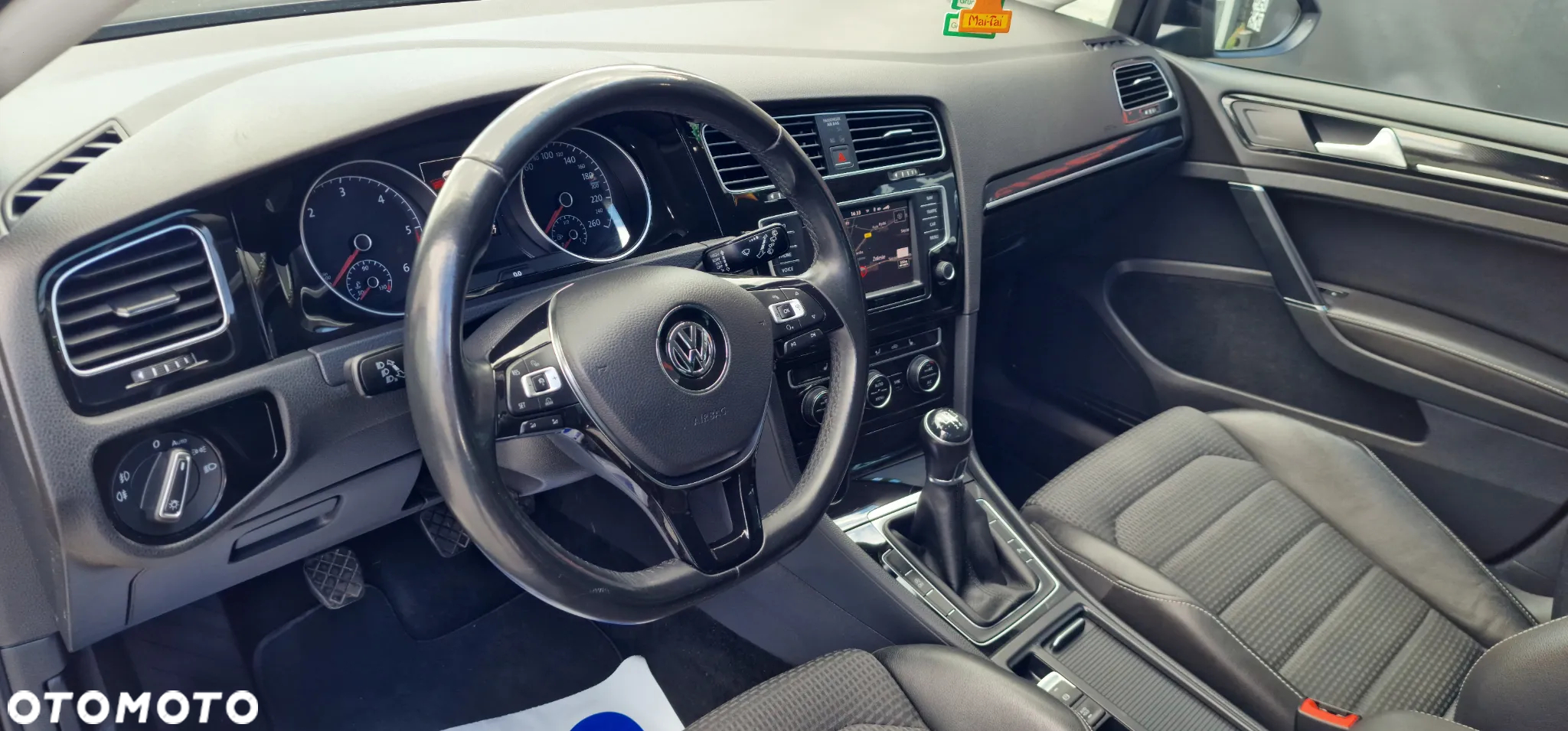 Volkswagen Golf 1.6 TDI BlueMotion Technology Trendline - 16