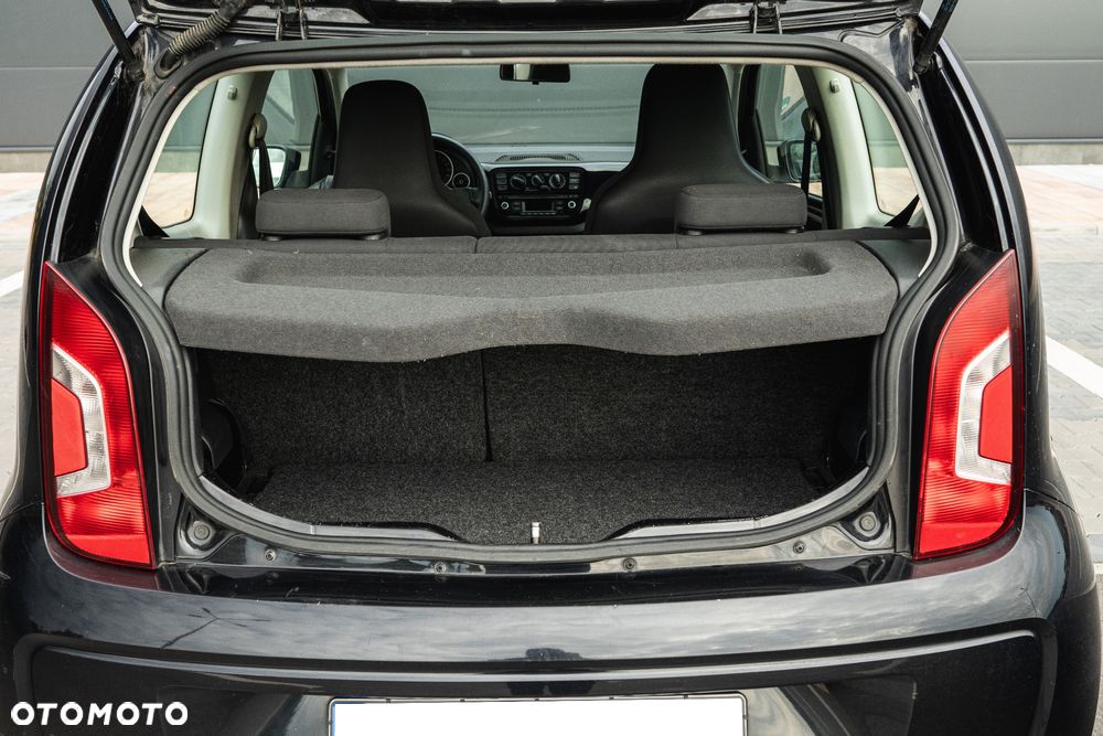 Volkswagen up! 1.0 black - 19