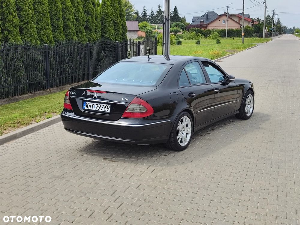 Mercedes-Benz Klasa E - 3