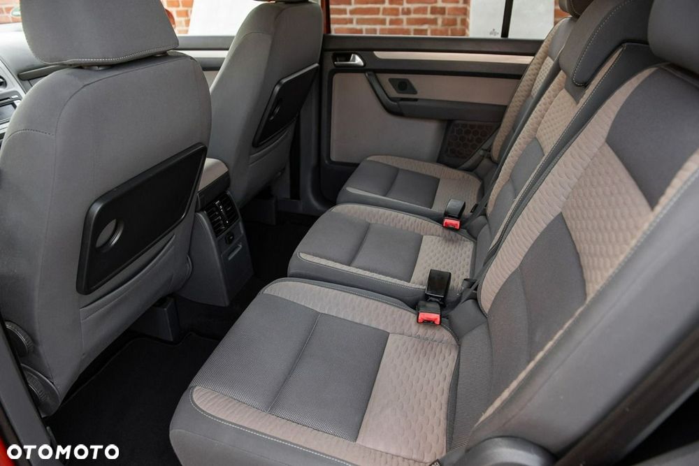 Volkswagen Touran 1.4 TSI Cross - 7