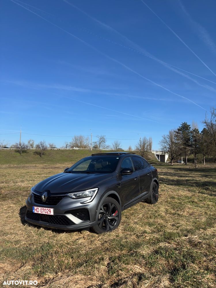 Renault Arkana E-TECH RS Line - 1