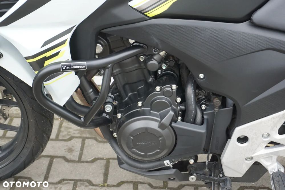Honda CB - 16