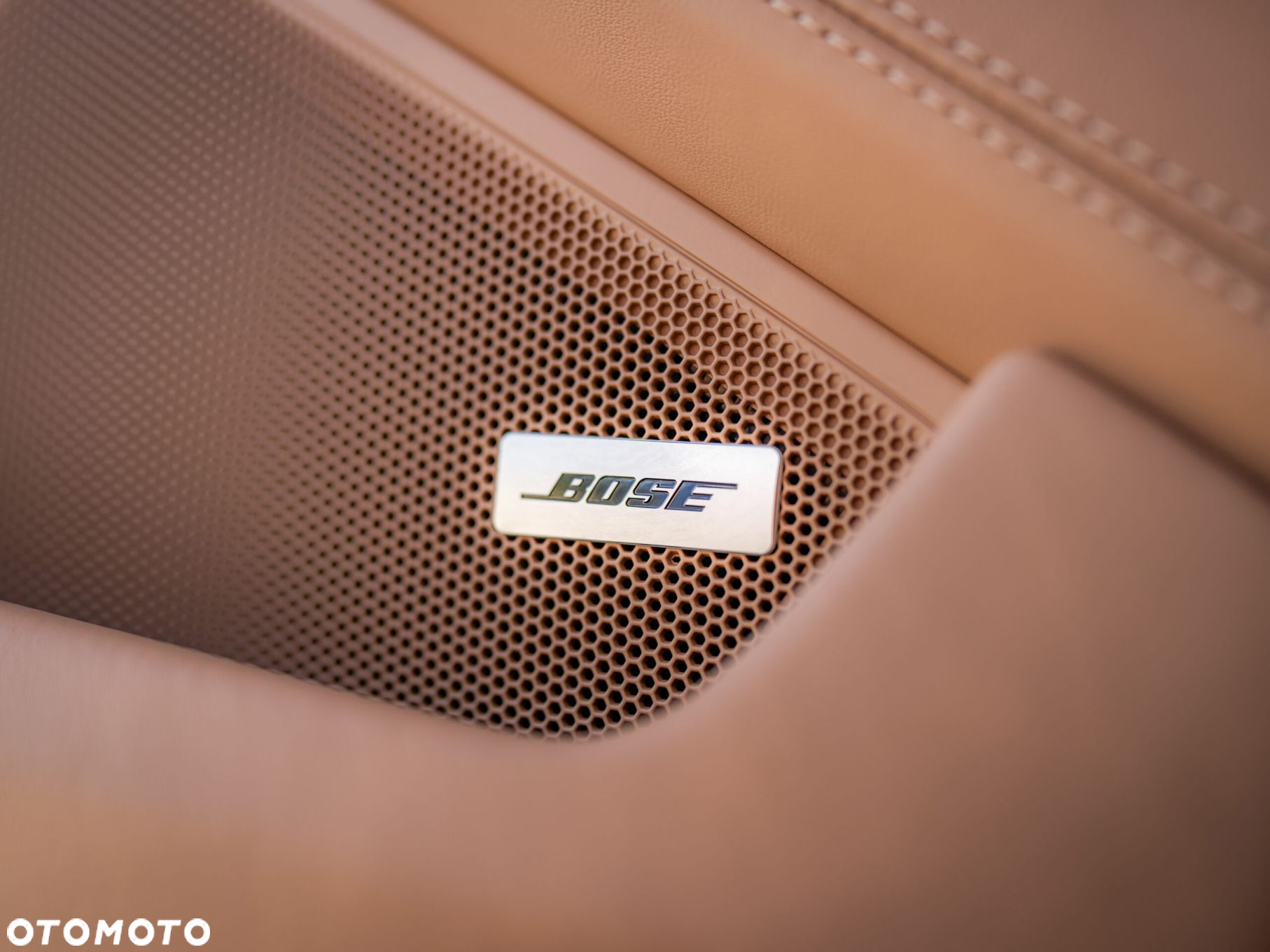 Porsche 911 Carrera GTS Cabrio - 36