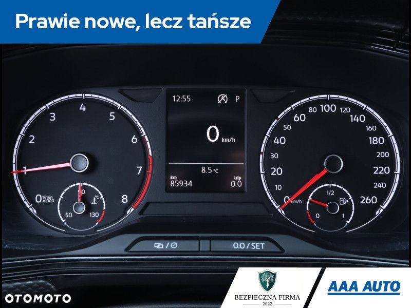 Volkswagen T-Cross - 12