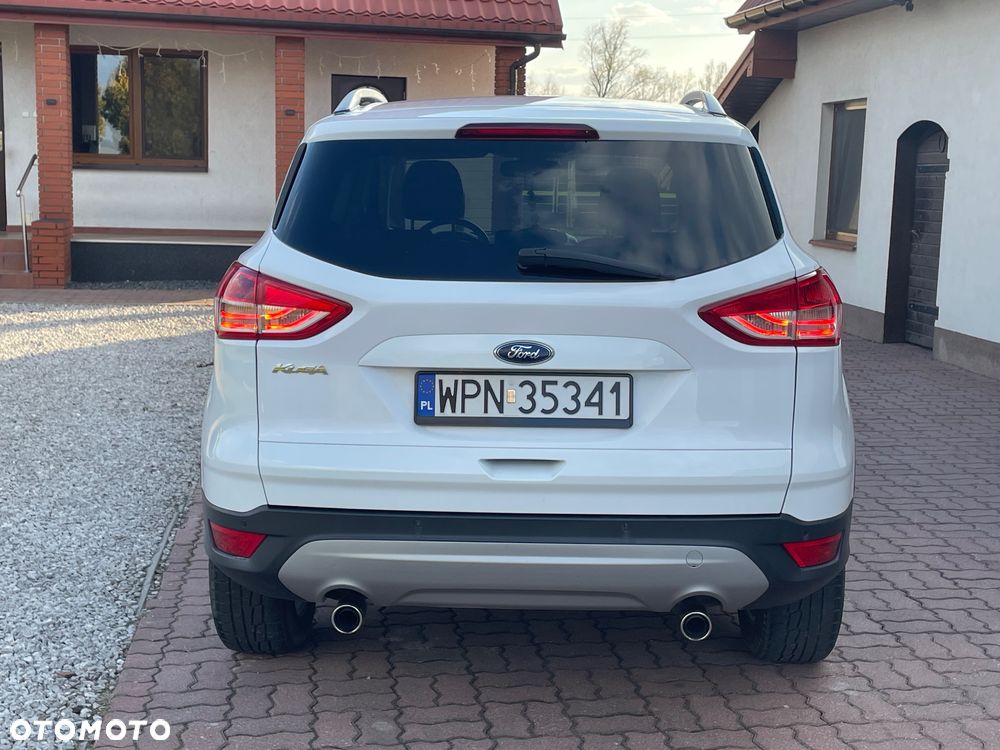 Ford Kuga 2.0 TDCi 4x4 Titanium - 5