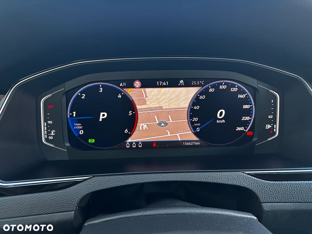 Volkswagen Passat 2.0 TDI Elegance DSG - 14