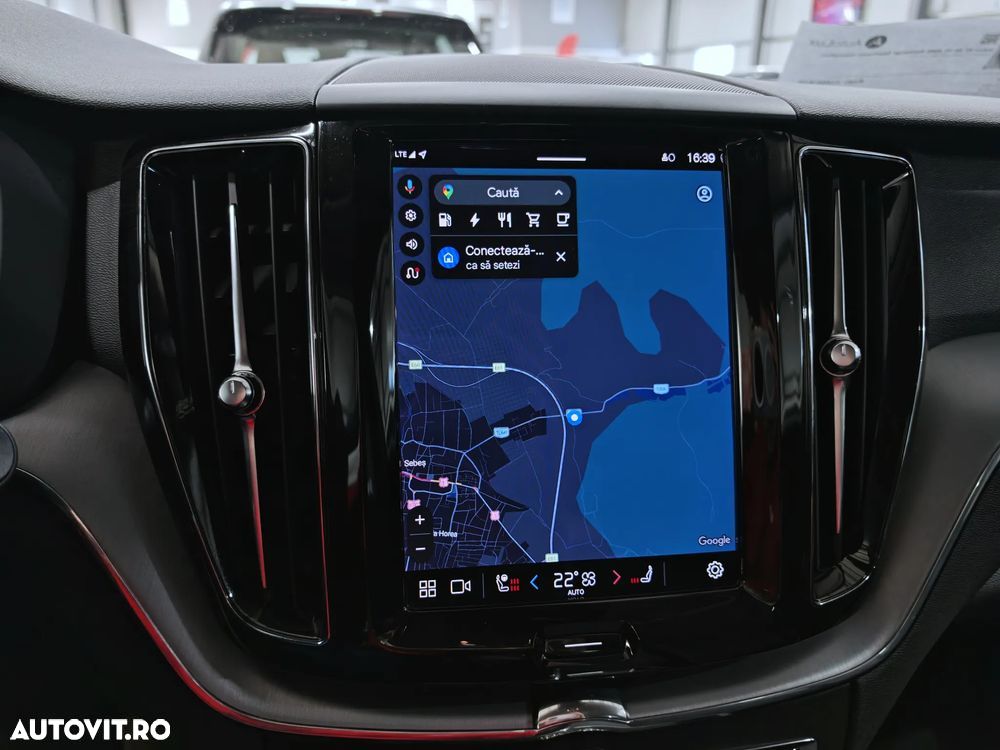 Volvo XC 60 T6 AWD Recharge Geartronic Inscription - 21