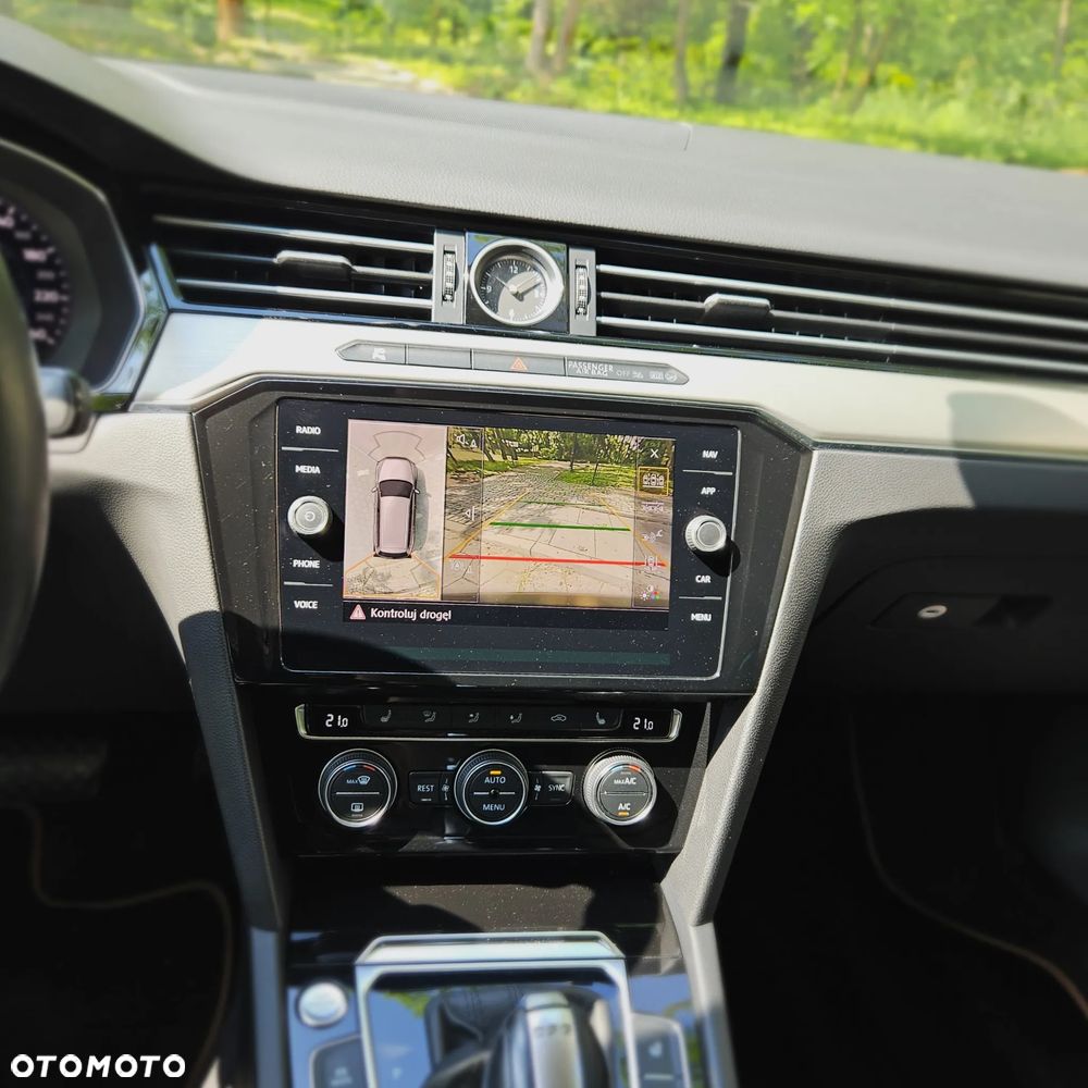 Volkswagen Passat 1.8 TSI BMT Highline DSG - 16