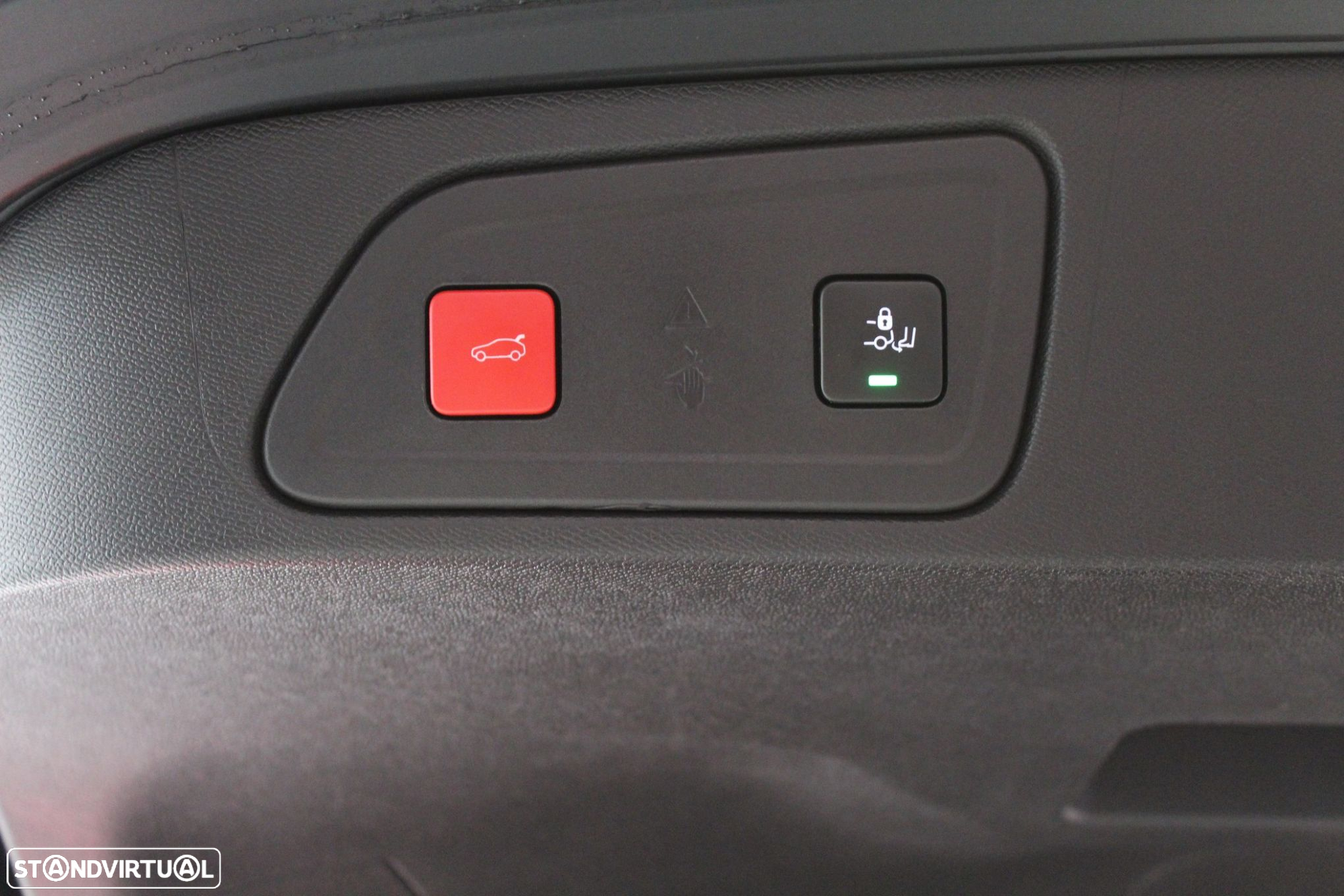 Citroën C5 Aircross 1.2 PureTech Shine - 26