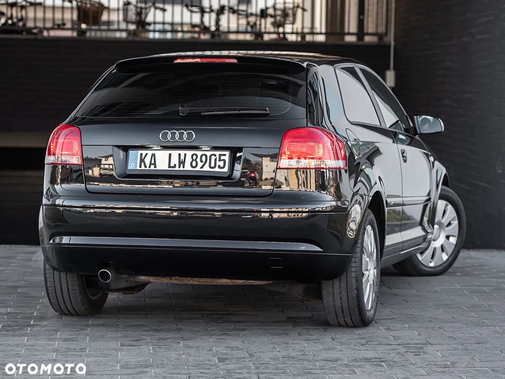 Audi A3 3-drzwiowe 1.6 S Line Sportpaket plus - 12
