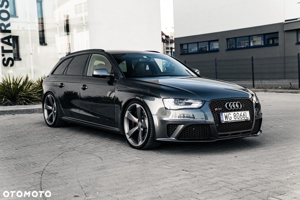 Audi RS4 Avant Avant S tronic - 7