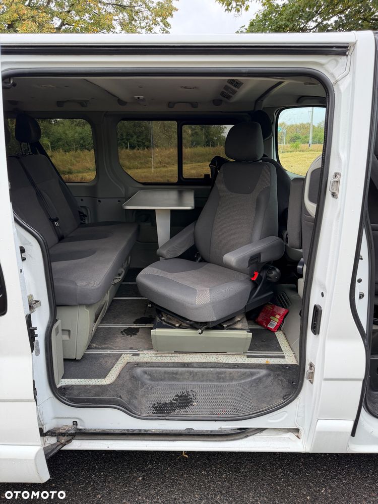 Opel Vivaro - 26