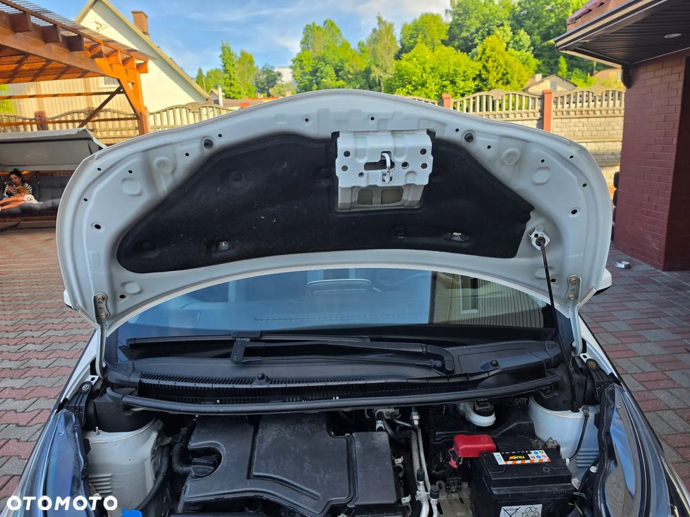 Toyota Aygo x-clusiv - 14
