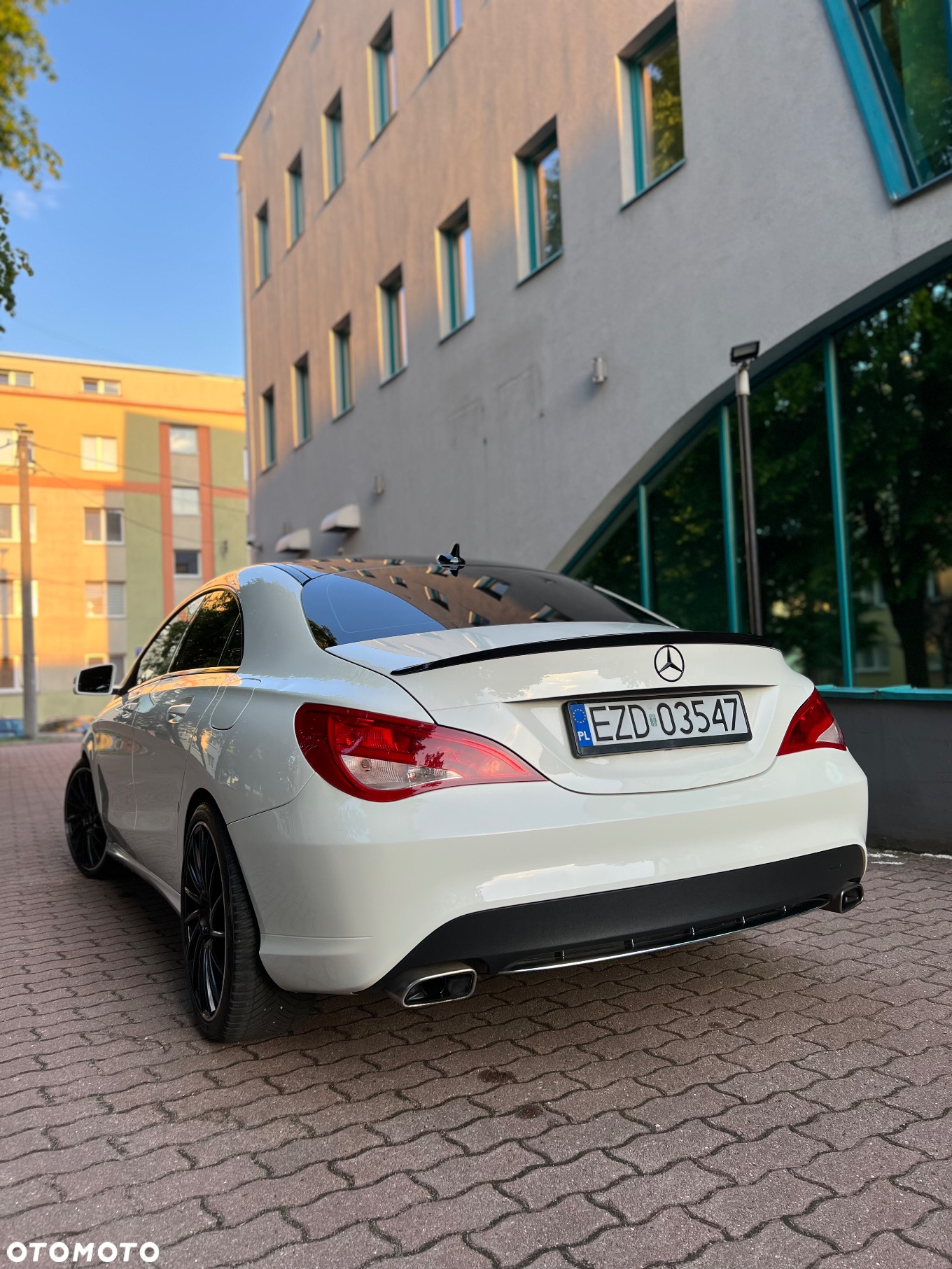 Mercedes-Benz CLA 250 7G-DCT - 4