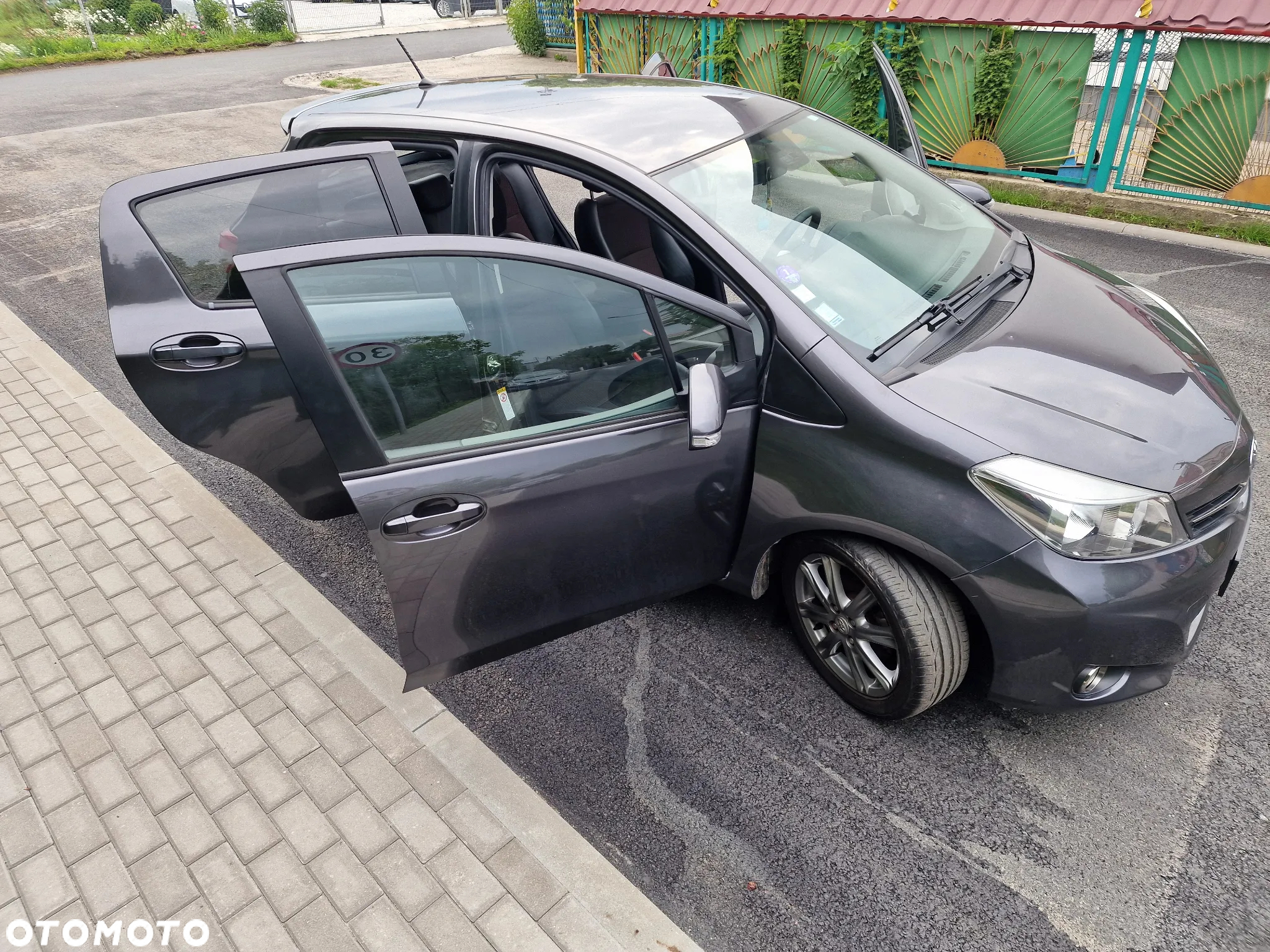 Toyota Yaris 1.33 Sol MM - 16