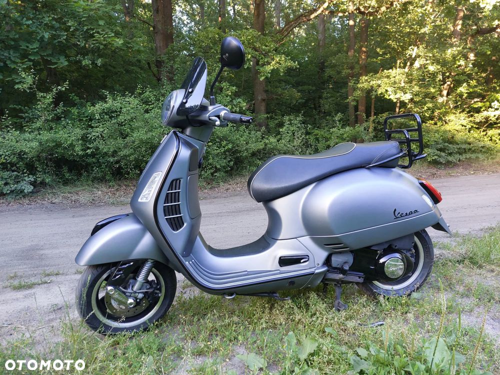 Vespa GTS - 11