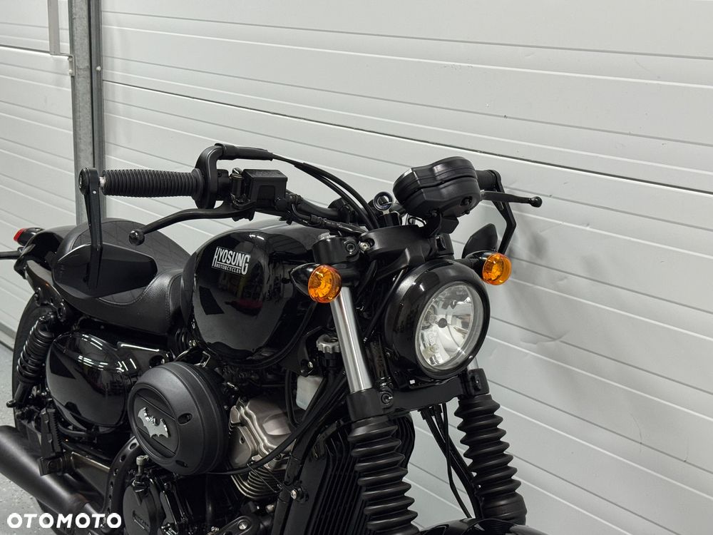 Hyosung GV - 9