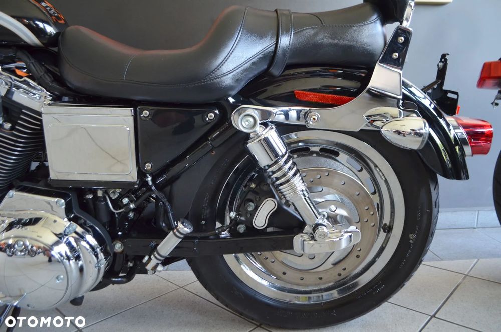 Harley-Davidson Sportster Custom 1200C - 24