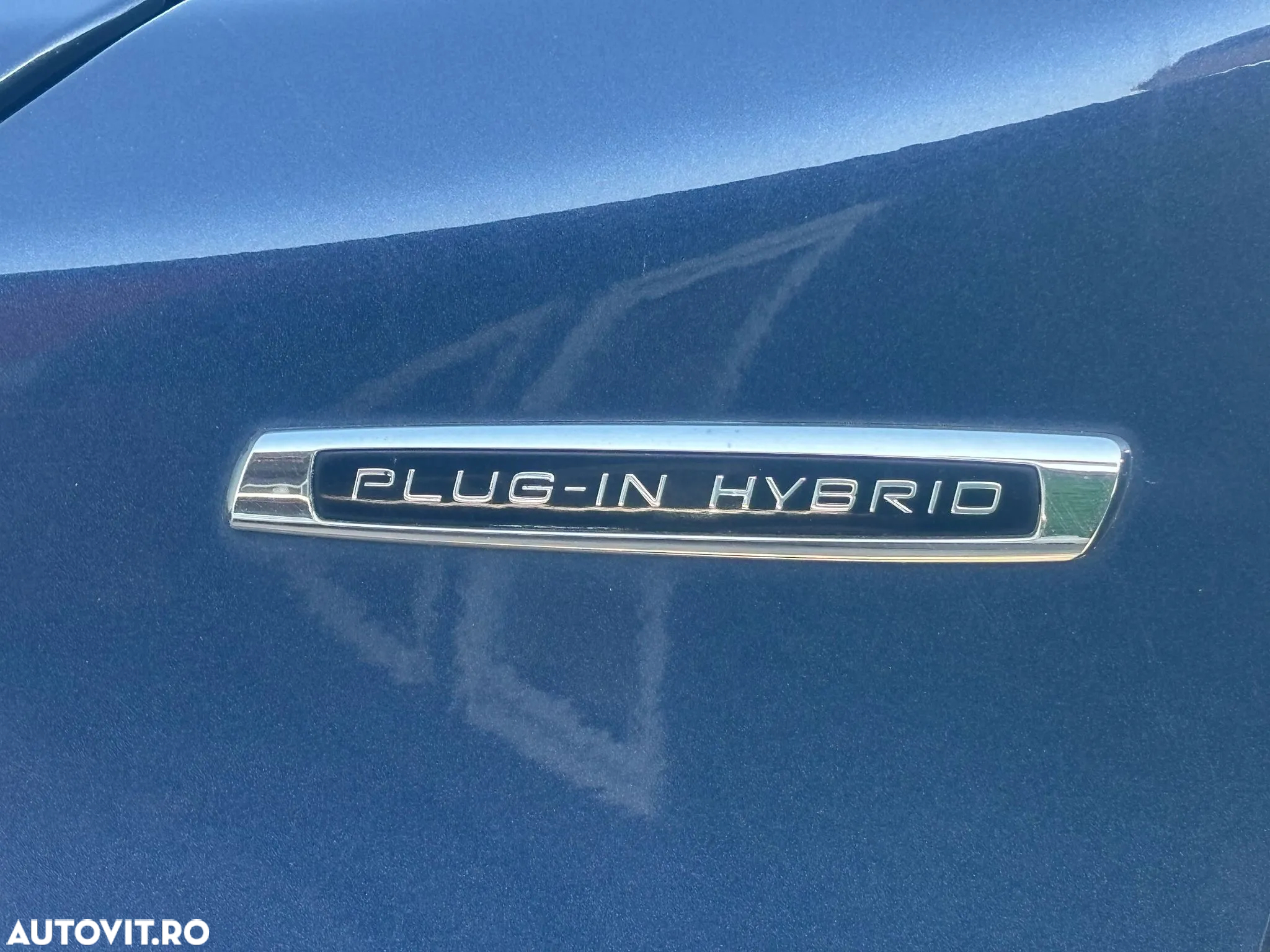 Volvo V60 D6 Plug-In-Hybrid AWD Geartronic Summum - 24