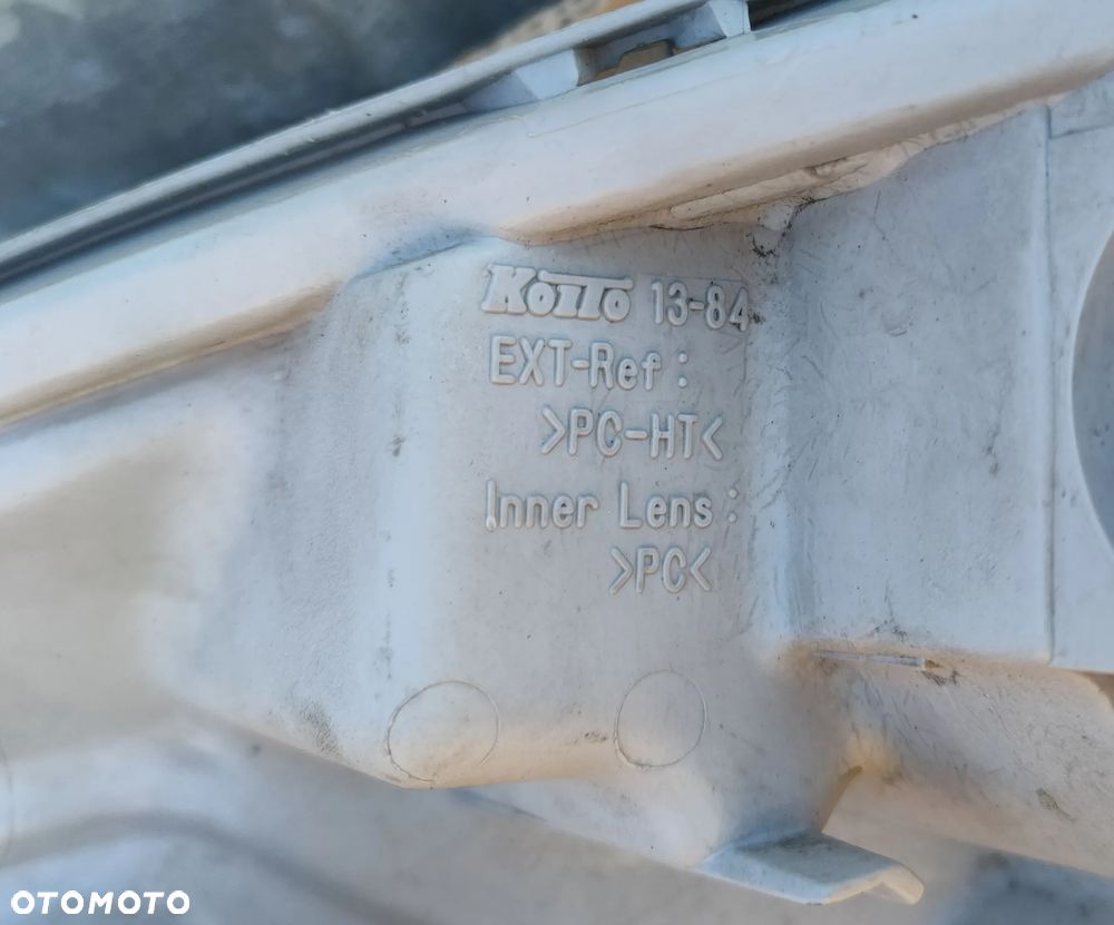 Reflektor prawy Lampa Prawa Toyota Corolla Verso 2001- Eu - 3