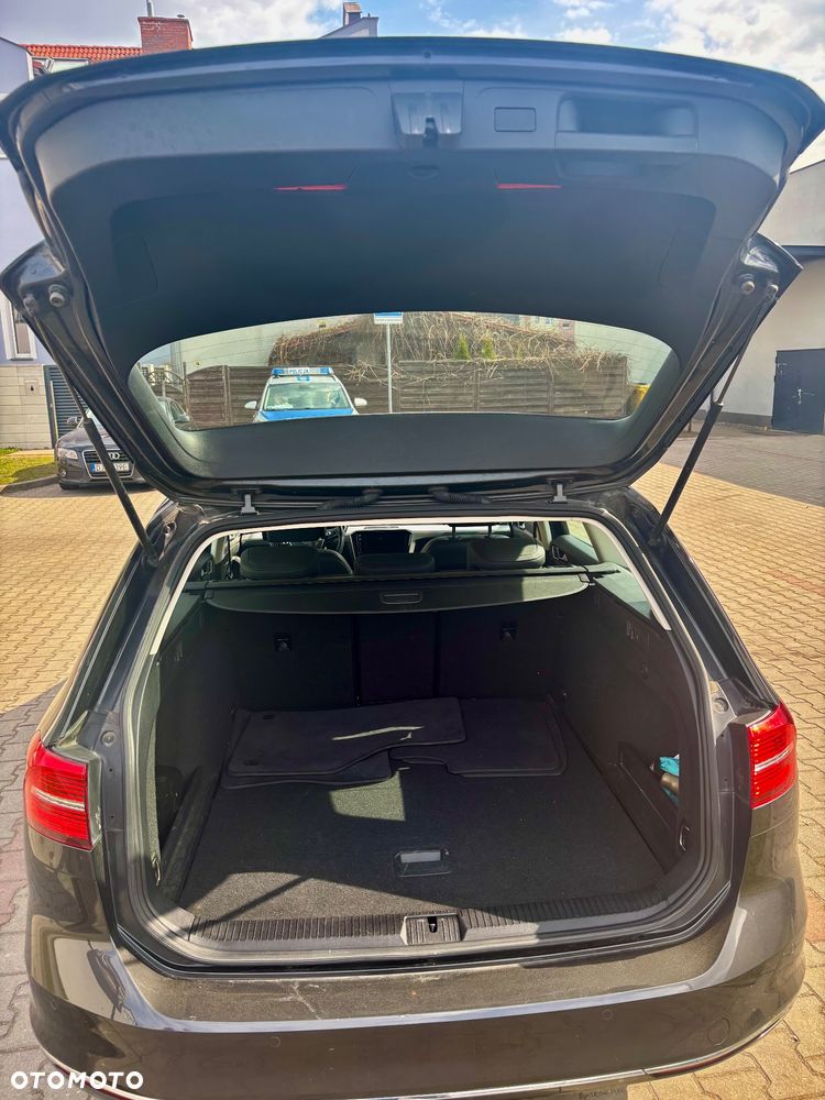 Volkswagen Passat 2.0 TDI SCR 4Mot DSG Highline - 7