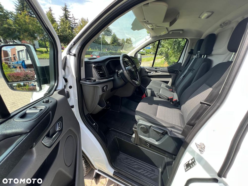 Ford TRANSIT CUSTOM 2,0 TDCI 130KM L1 ZABUDOWA WARSZTATOWA - 37