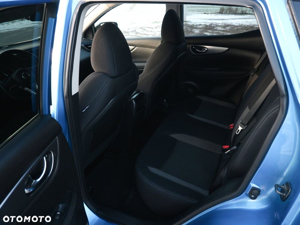 Nissan Qashqai 1.3 DIG-T N-CONNECTA - 16