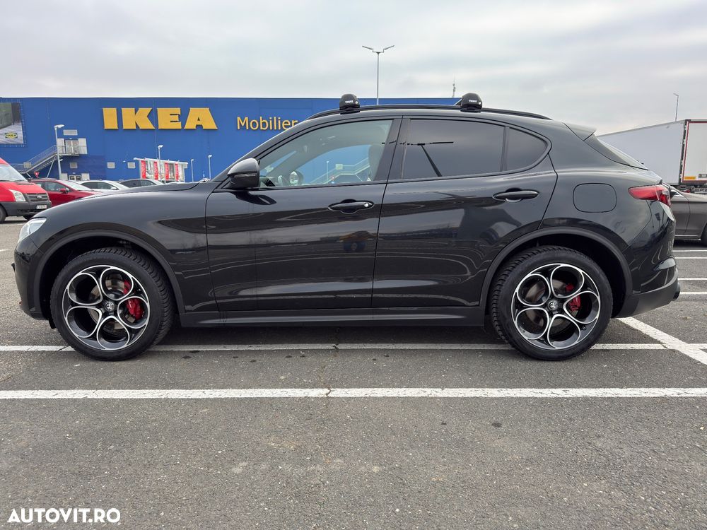 Alfa Romeo Stelvio 2.0 Turbo 16V AT8-Q4 B-Tech - 4
