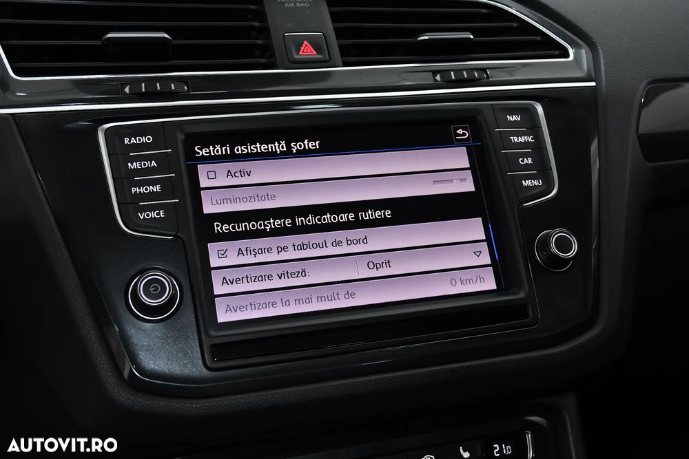 Volkswagen Tiguan 2.0 TDI SCR (BlueMotion Technology) DSG Highline - 30