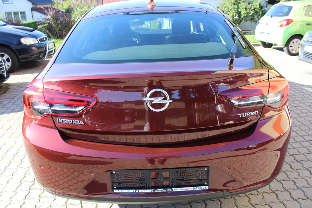 Opel Insignia - 8