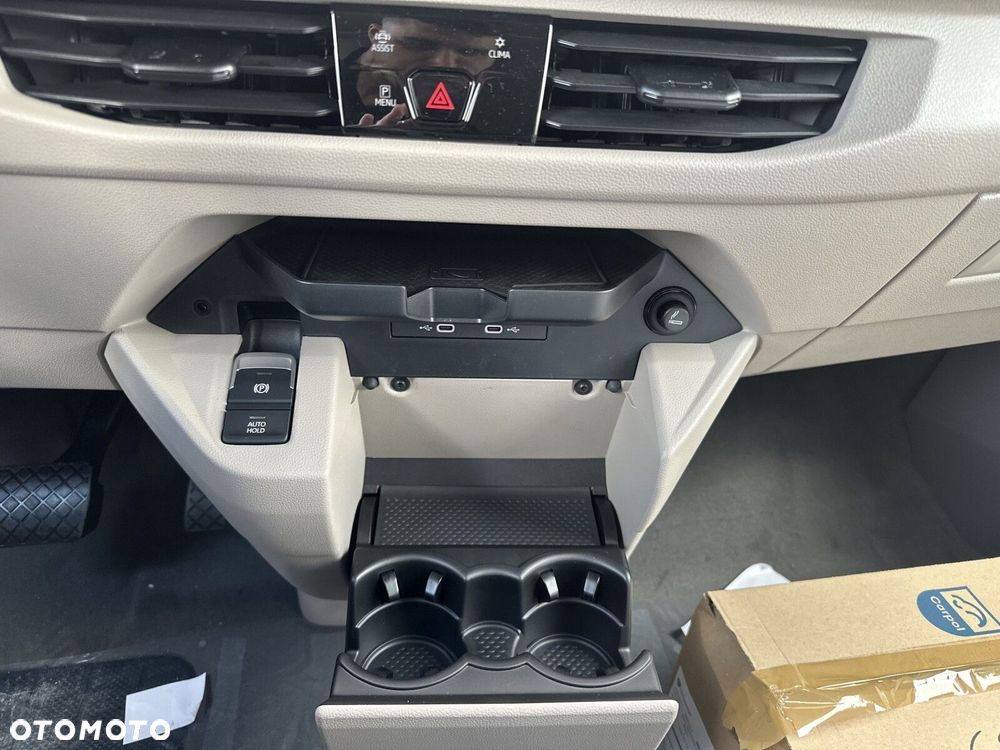 Volkswagen California - 24