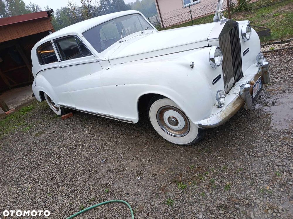 Rolls-Royce Wraith - 3